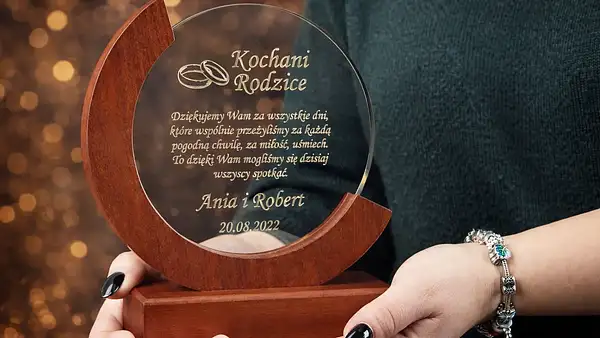 Małe dzieła sztuki – pamiątki na lata