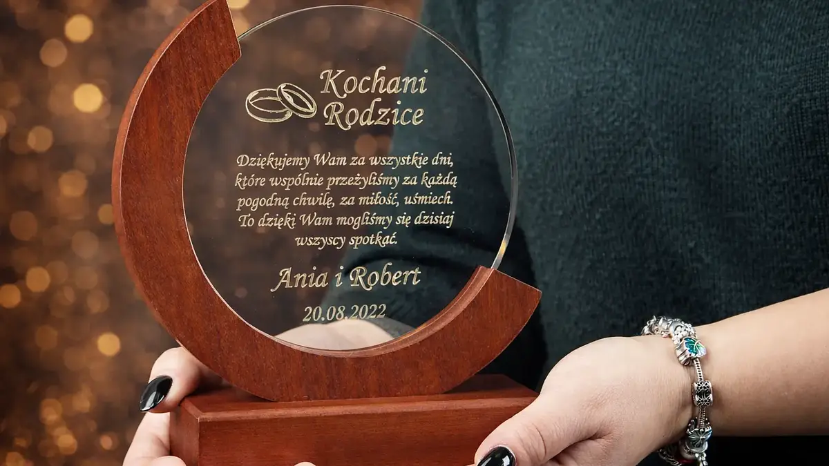 Małe dzieła sztuki – pamiątki na lata