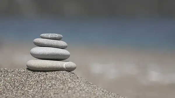 Mieszkanie na wsi czy w mieście – co wybrać? Porównanie zale