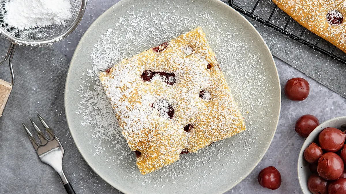Stare przepisy na ciasta domowe – tradycja i smak dzieciństw